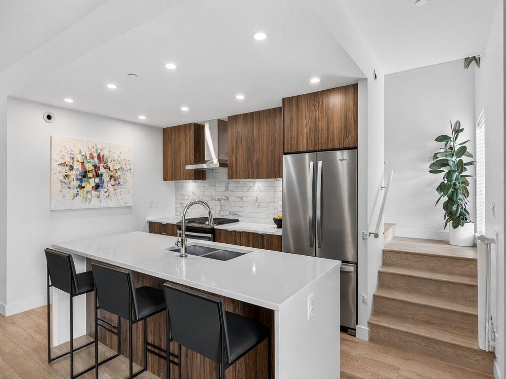 Listing Image for R3098440