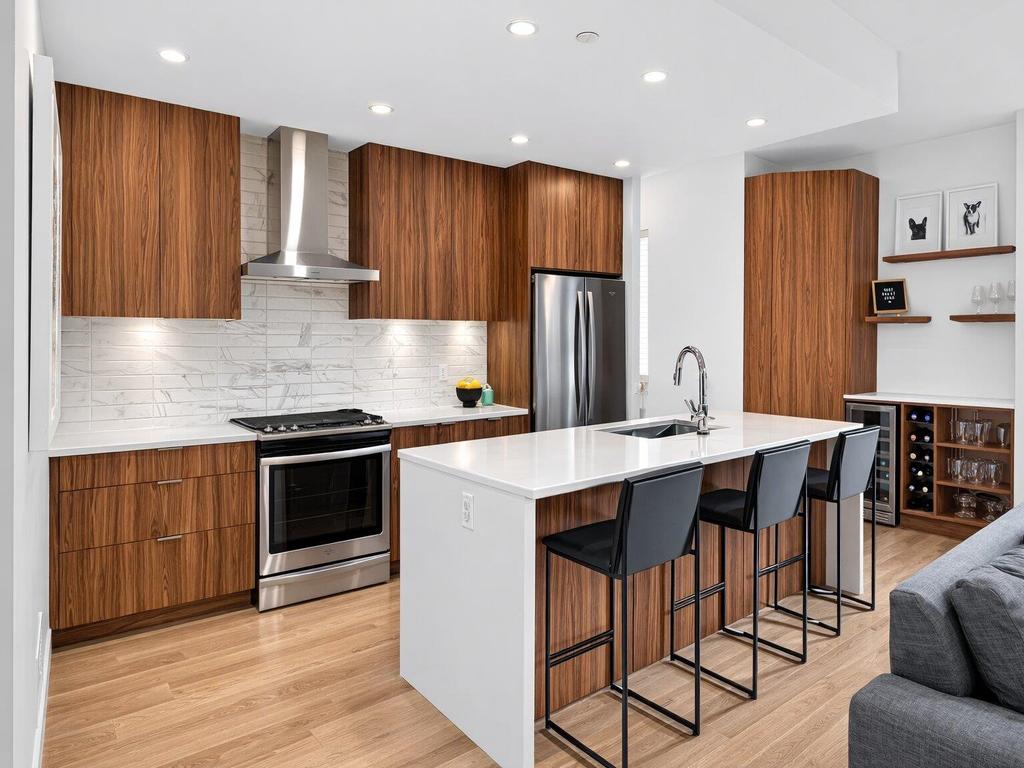 Listing Image for R3098440