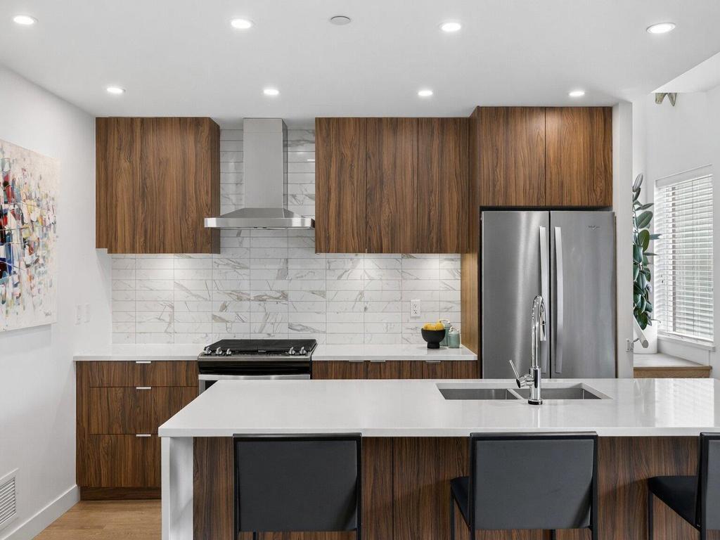 Listing Image for R3098440