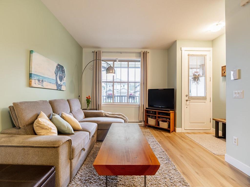 Listing Image for R3098445