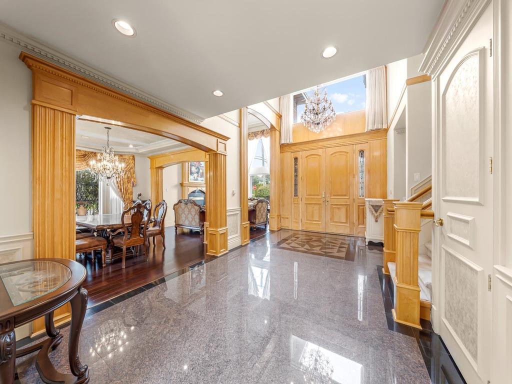 Listing Image for R3098446