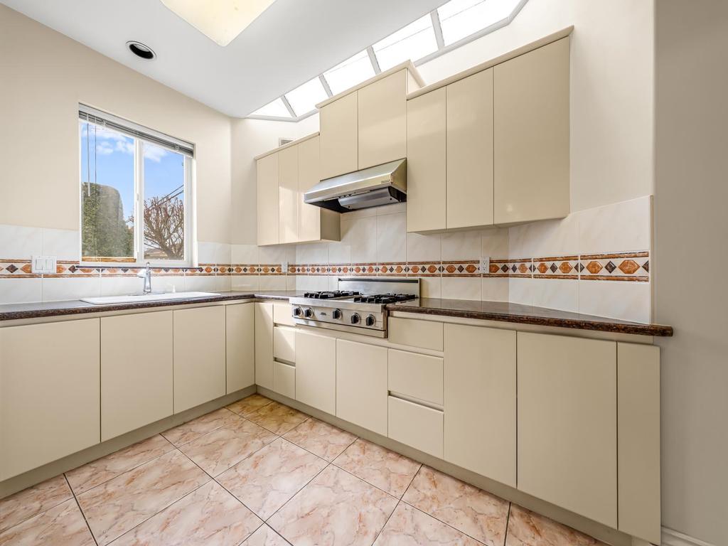 Listing Image for R3098446