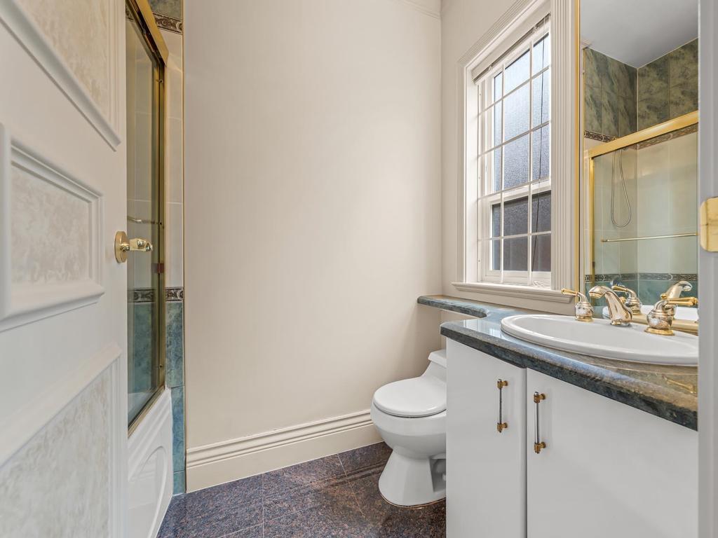 Listing Image for R3098446