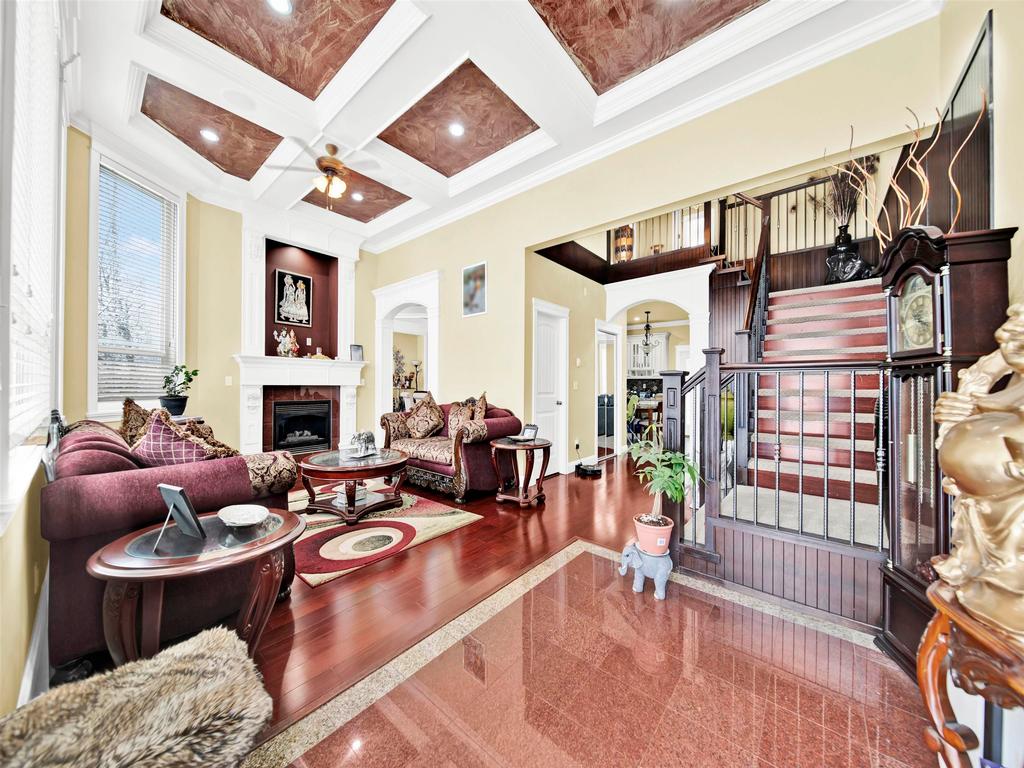 Listing Image for R3098456