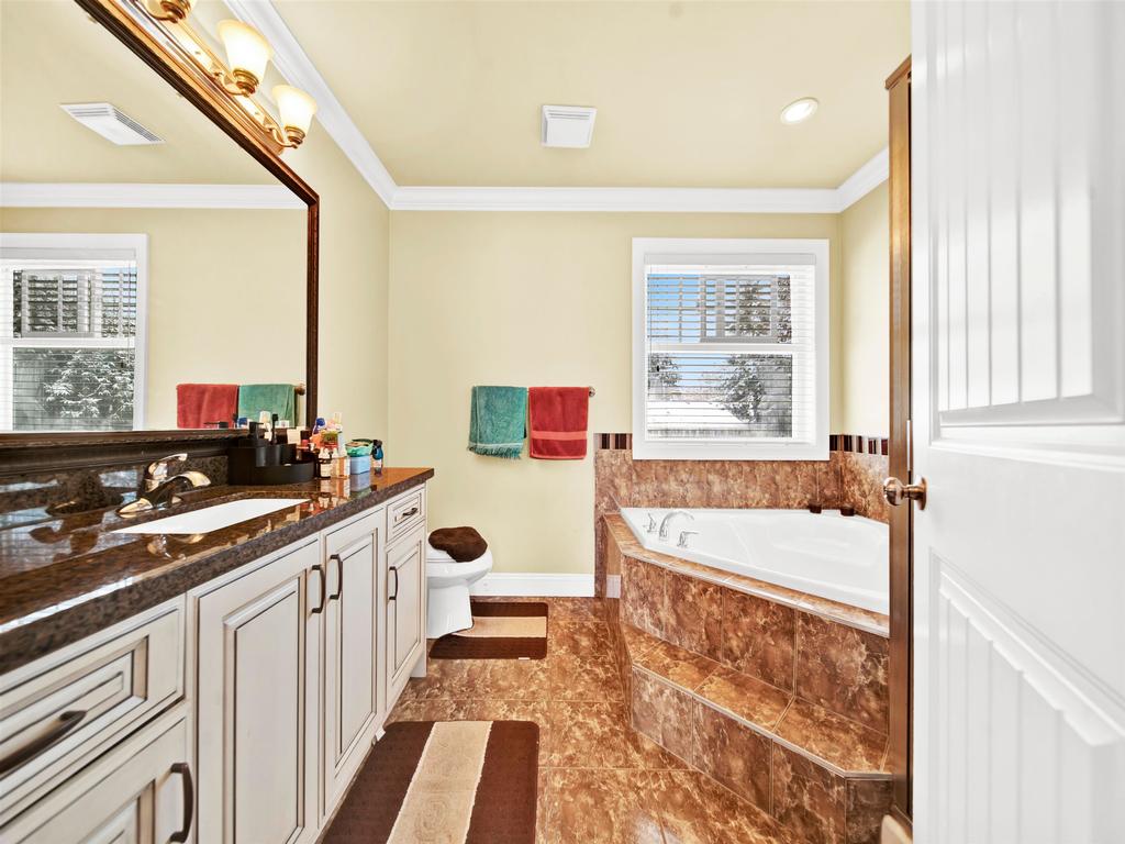 Listing Image for R3098456