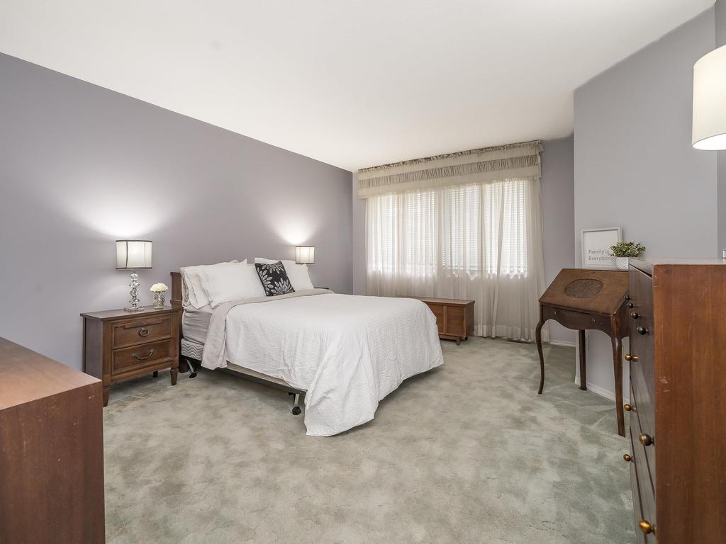 Listing Image for R3098458