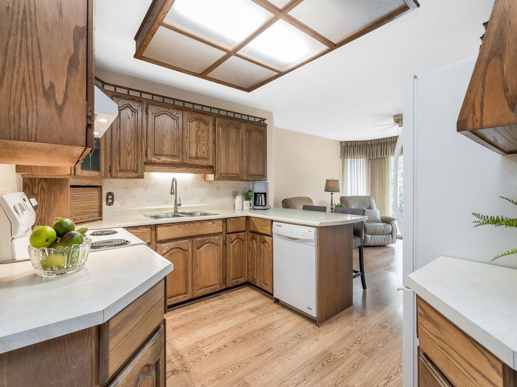 Listing Image for R3098458