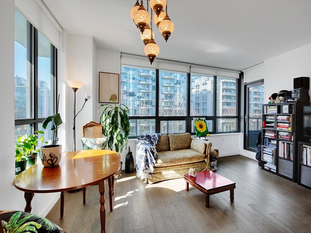 Listing Image for R3098459