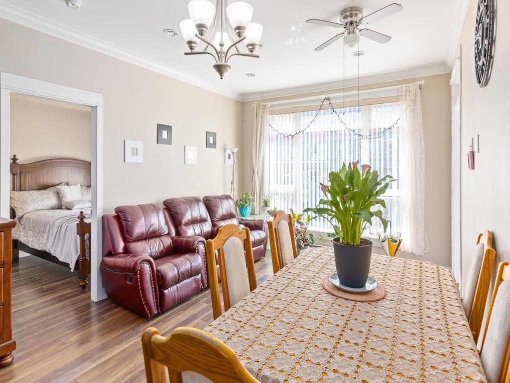 Listing Image for R3098474