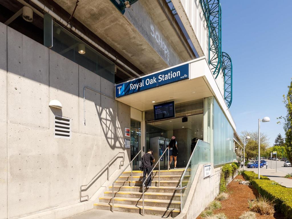 Listing Image for R3098474