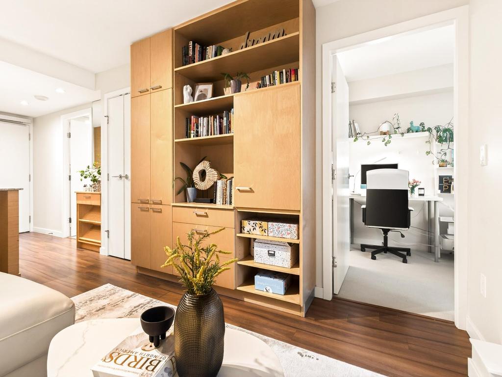 Listing Image for R3098494