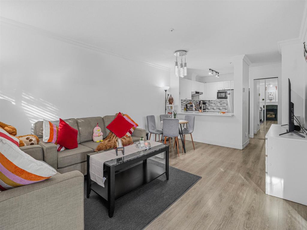 Listing Image for R3098517