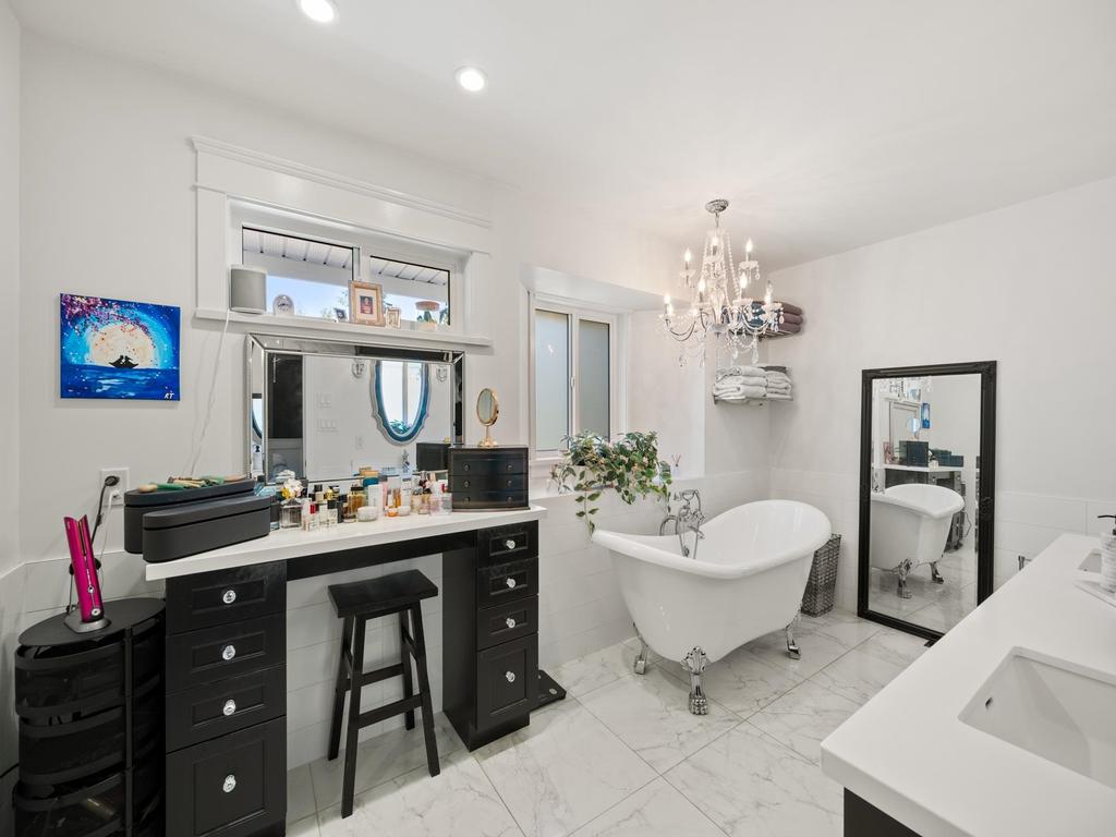 Listing Image for R3098524