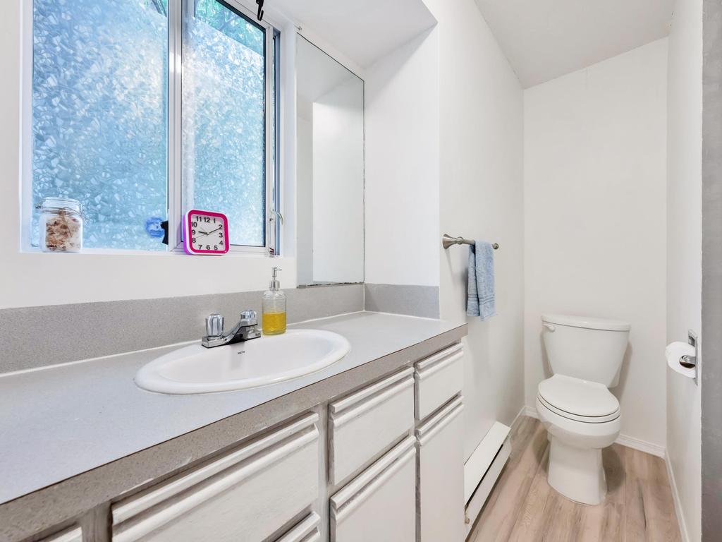 Listing Image for R3098526