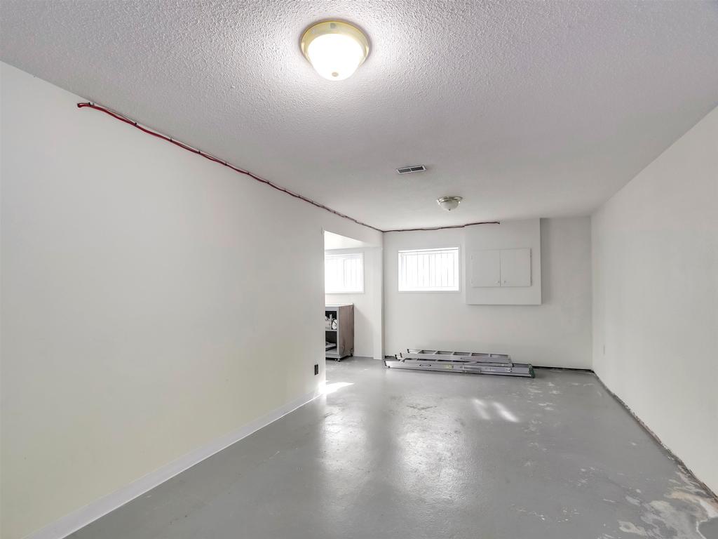 Listing Image for R3098531