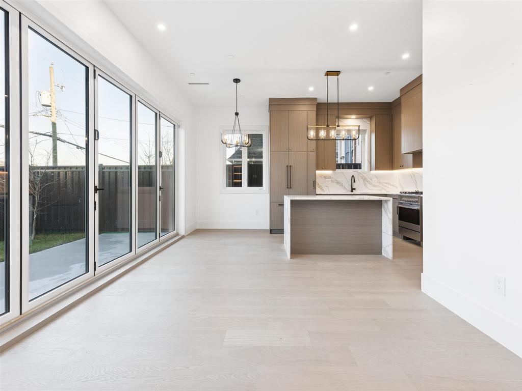 Listing Image for R3098553