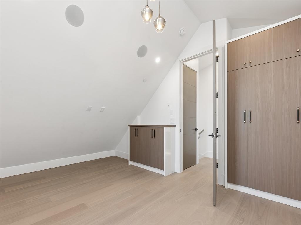 Listing Image for R3098553