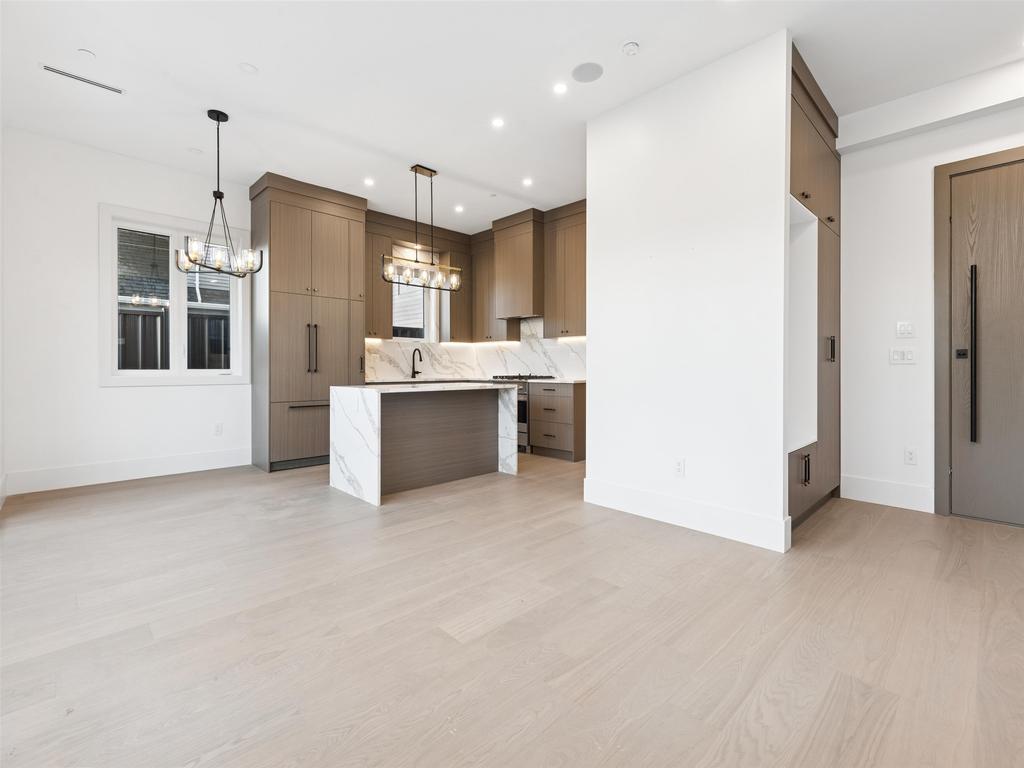 Listing Image for R3098553