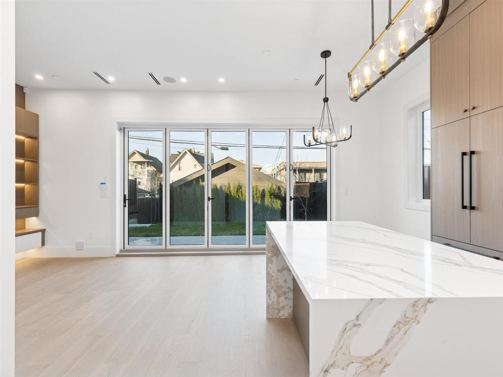 Listing Image for R3098553