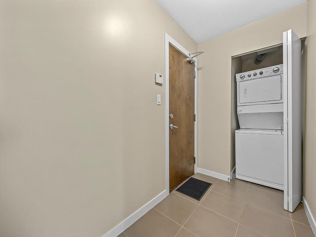 Listing Image for R3098569