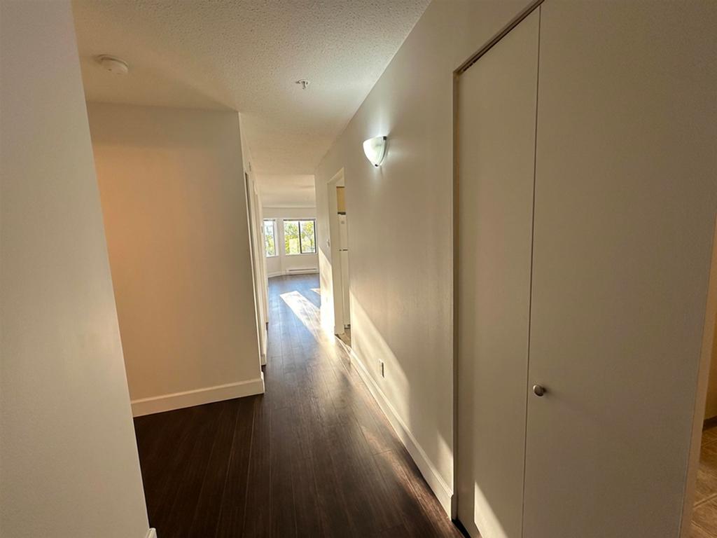 Listing Image for R3098587