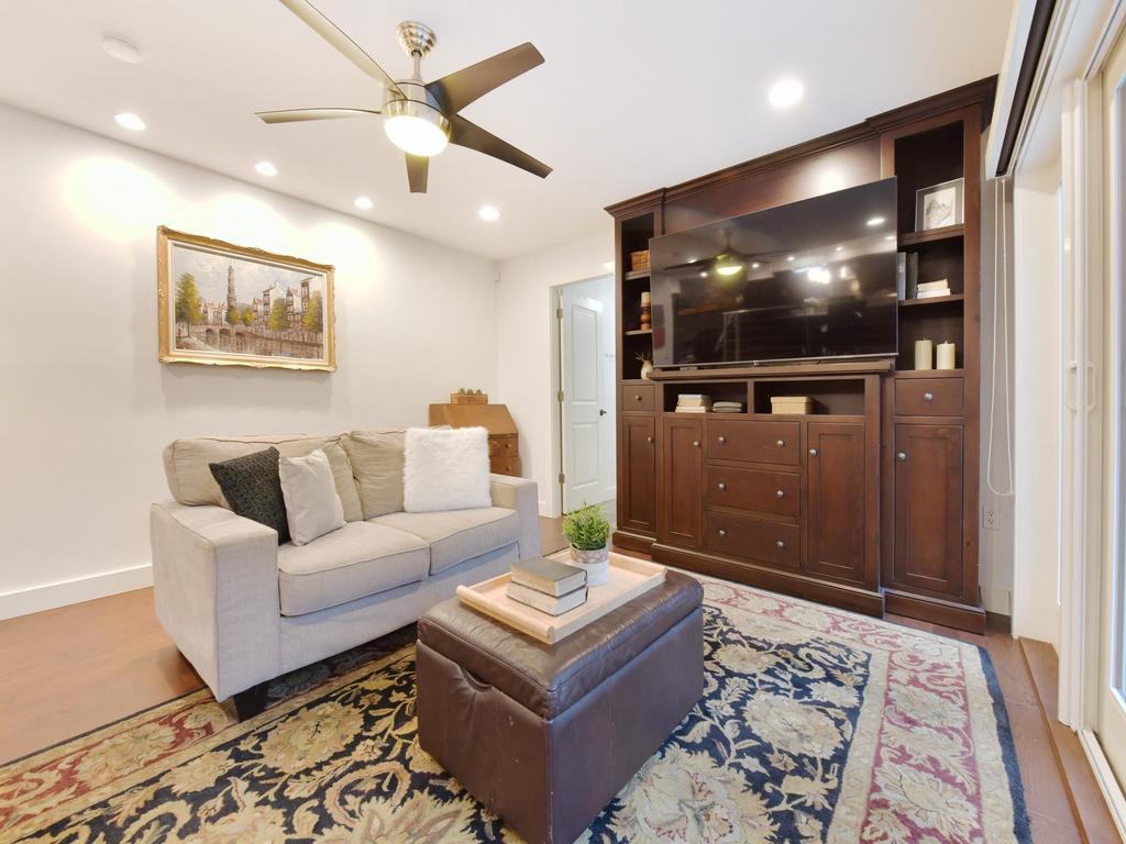 Listing Image for R3098593