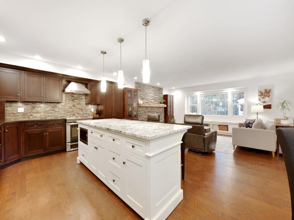 Listing Image for R3098593