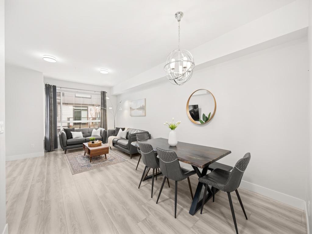 Listing Image for R3098606