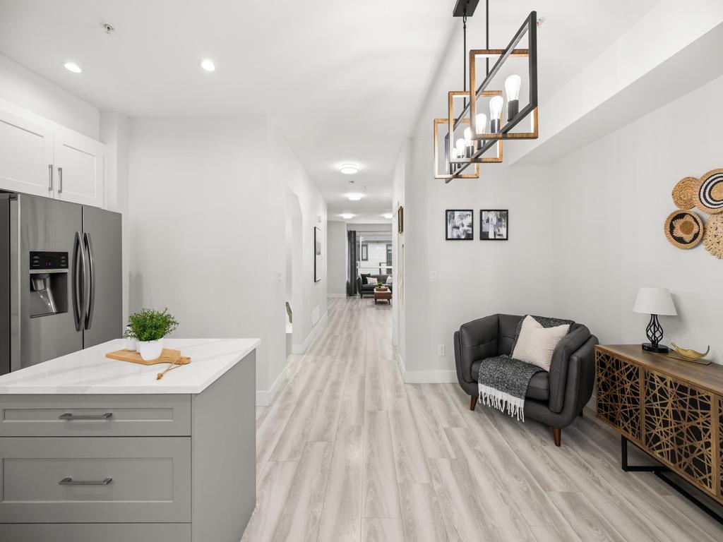 Listing Image for R3098606