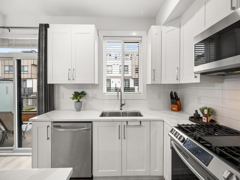 Listing Image for R3098606