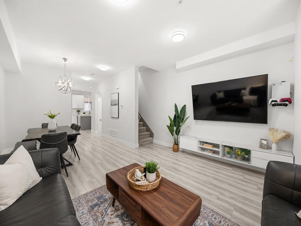 Listing Image for R3098606