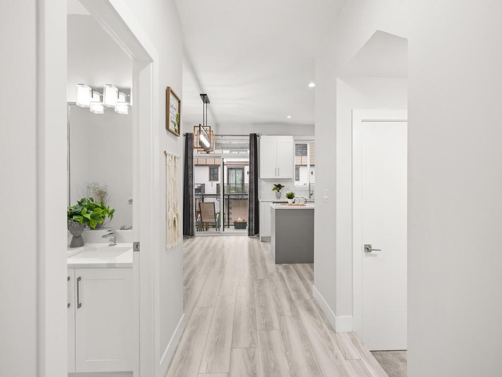 Listing Image for R3098606