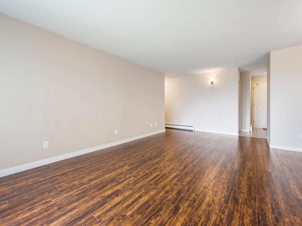 Listing Image for R3098628