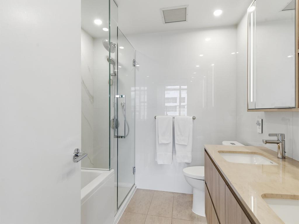 Listing Image for R3098637