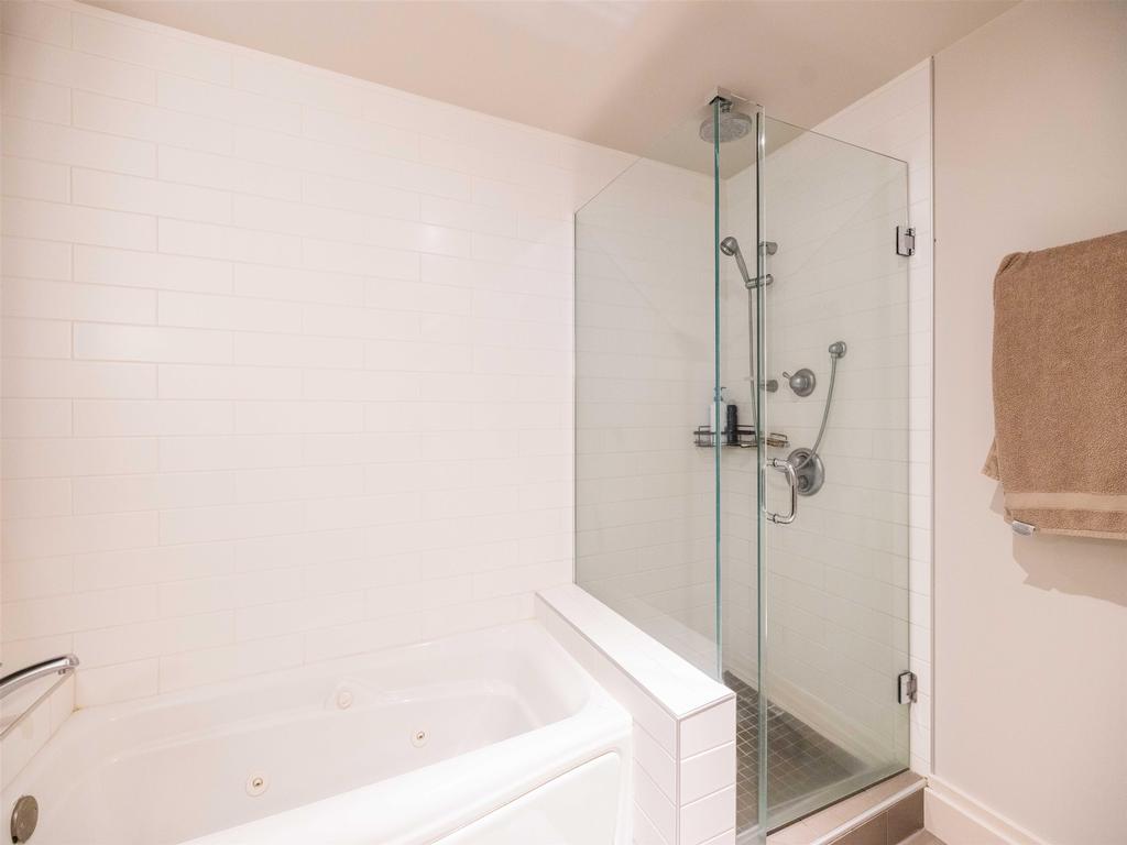 Listing Image for R3098678