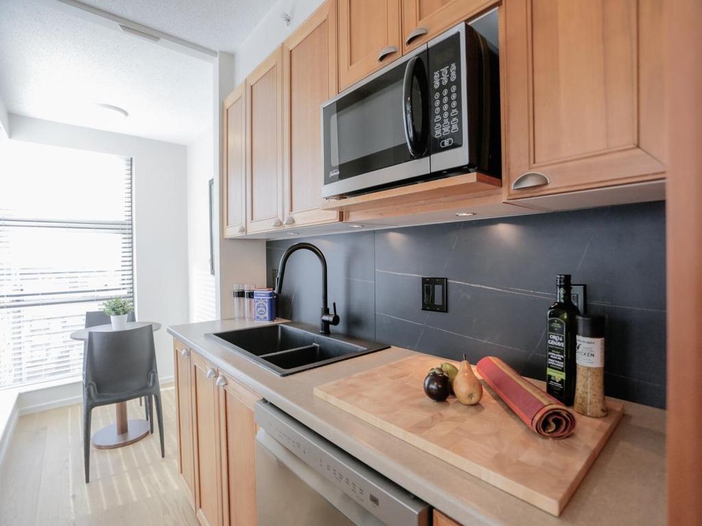 Listing Image for R3098704