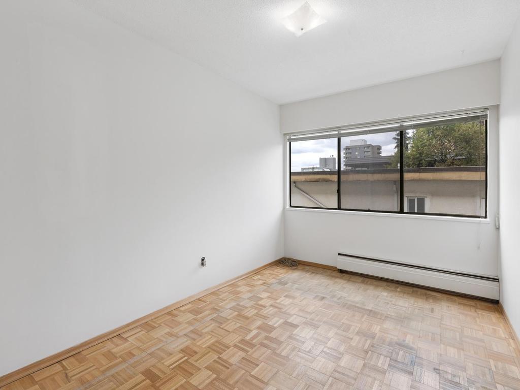 Listing Image for R3098767