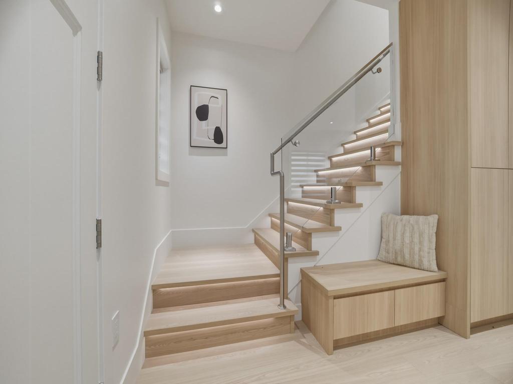 Listing Image for R3098804