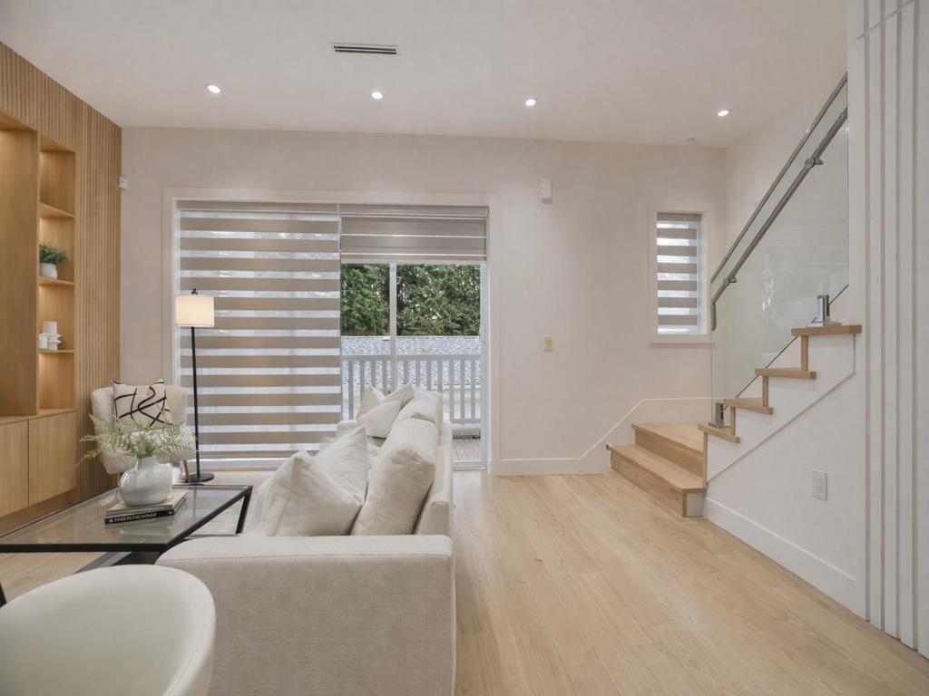 Listing Image for R3098817