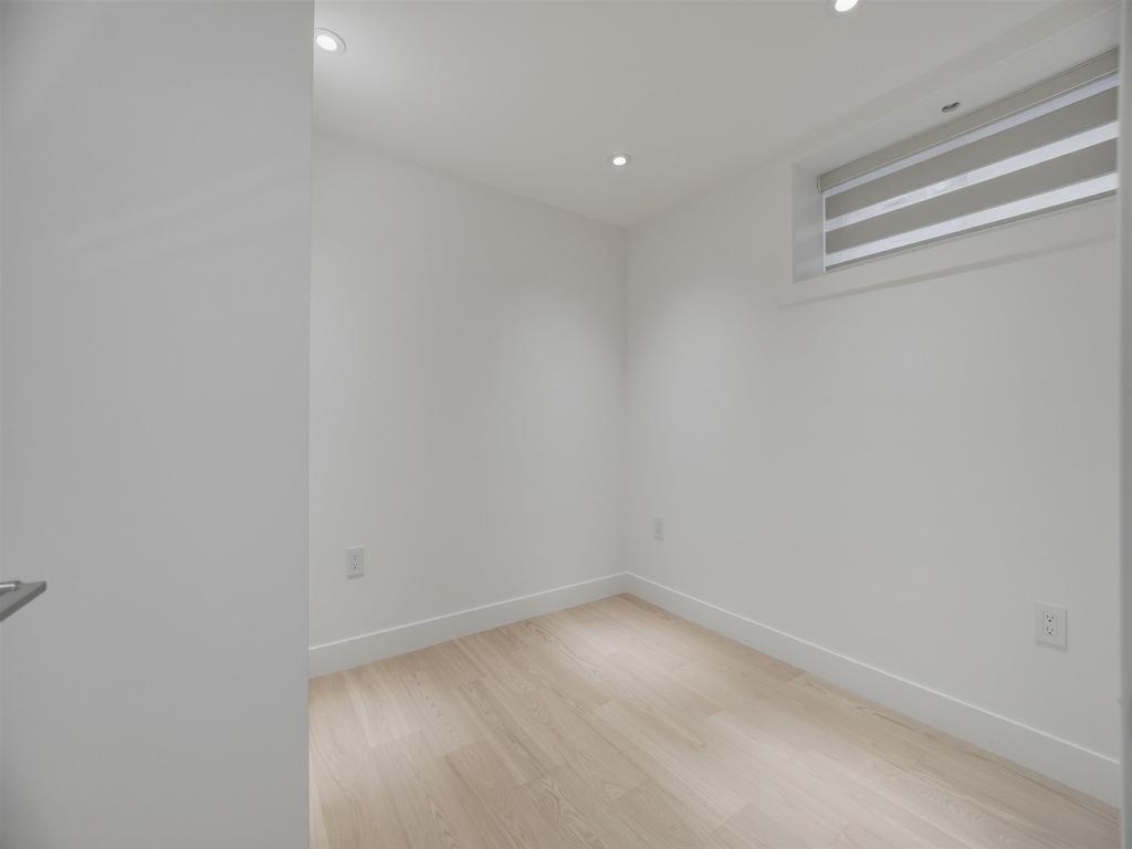 Listing Image for R3098817