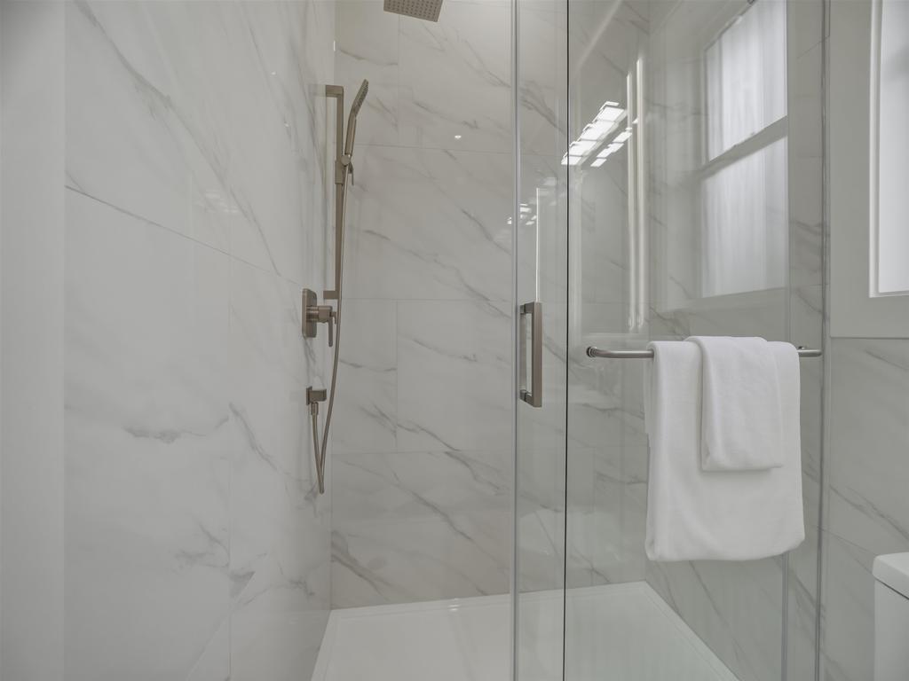 Listing Image for R3098817