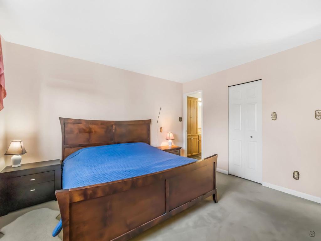 Listing Image for R3098835