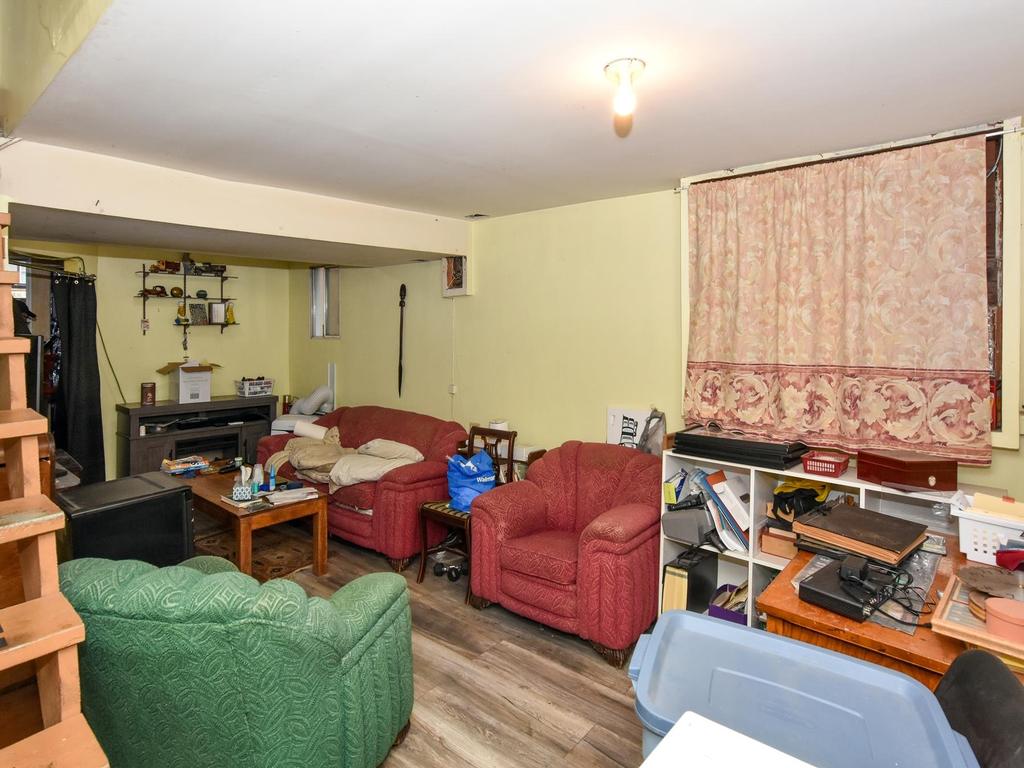 Listing Image for R3098846