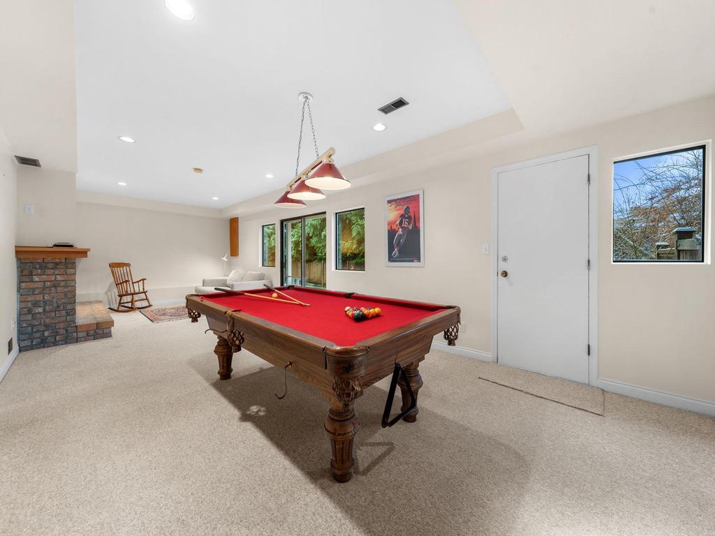 Listing Image for R3098858