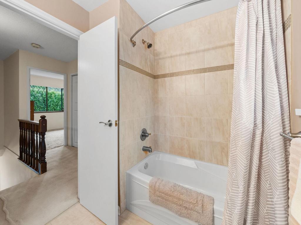 Listing Image for R3098858