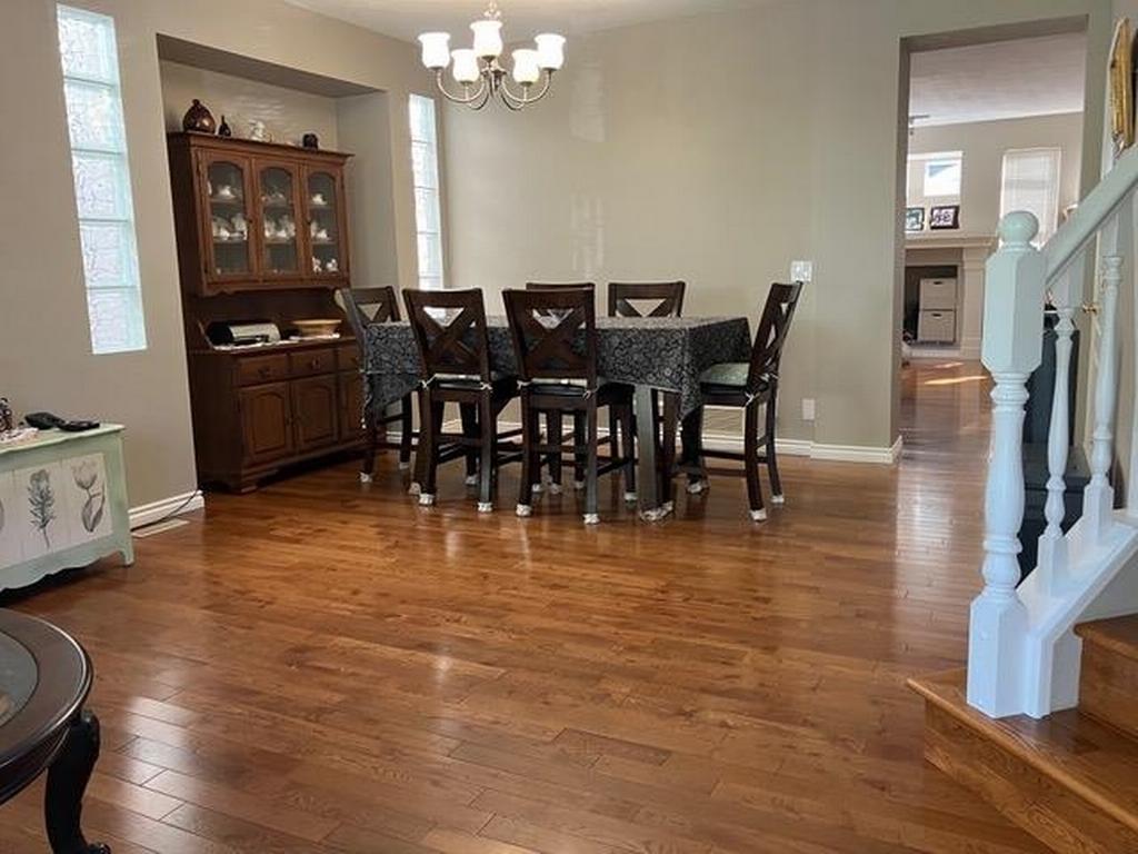 Listing Image for R3098880