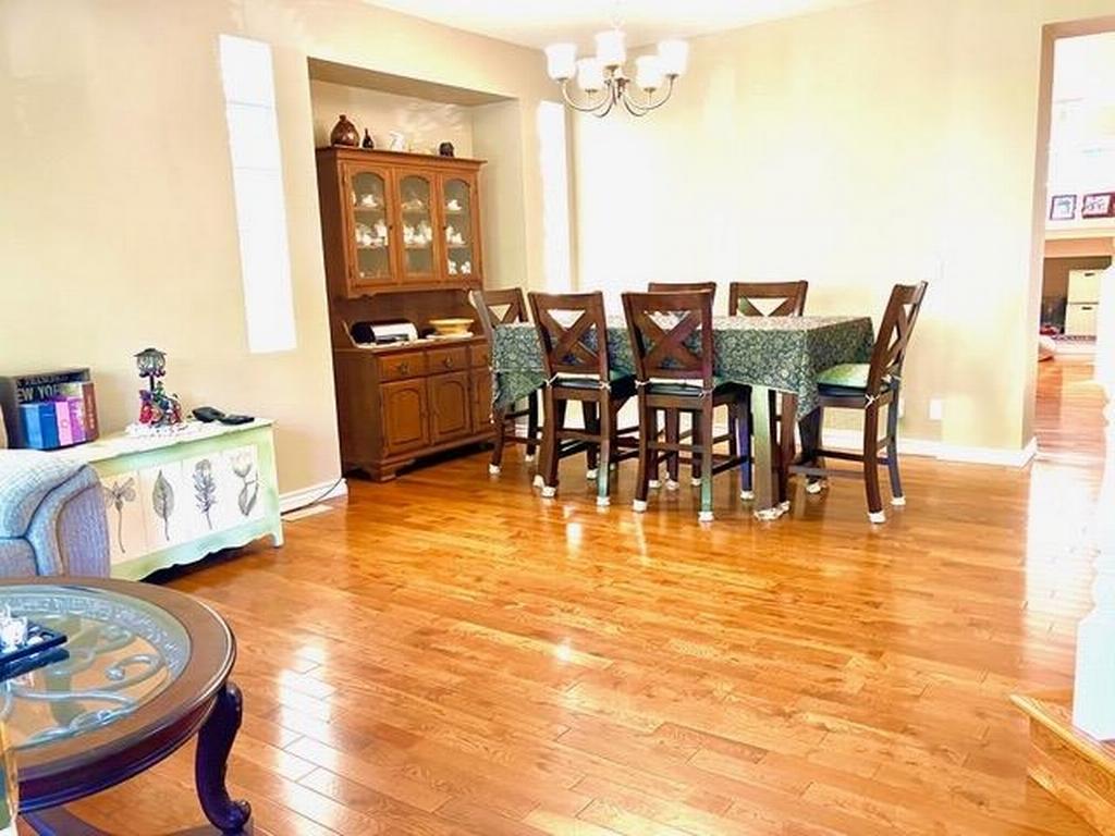 Listing Image for R3098880