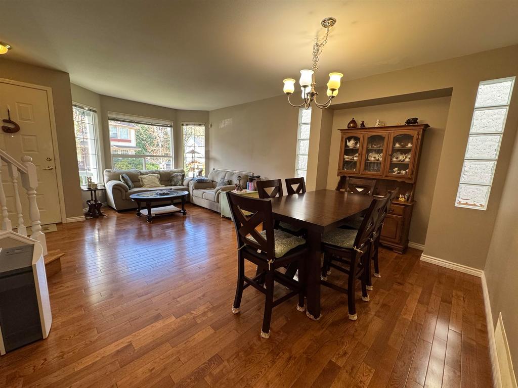 Listing Image for R3098880