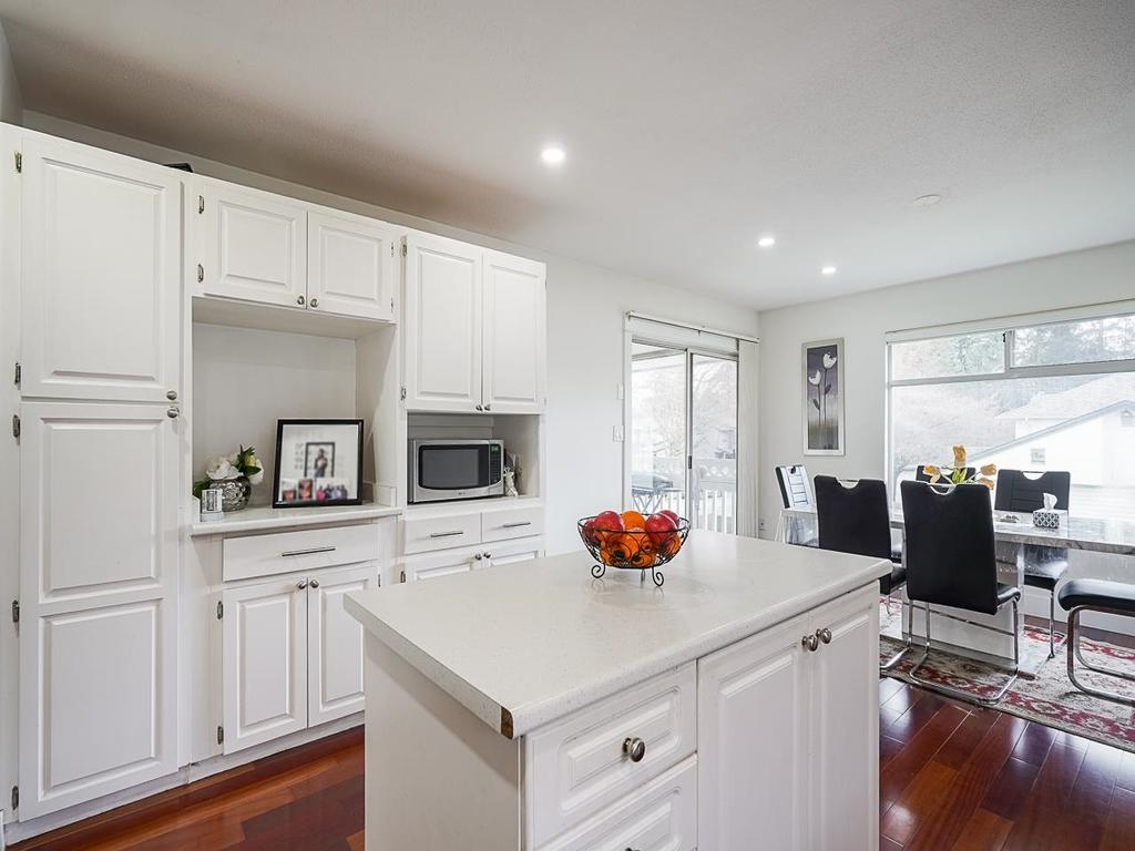 Listing Image for R3098886