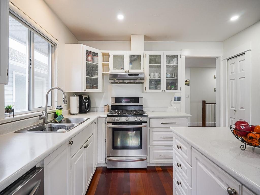 Listing Image for R3098886